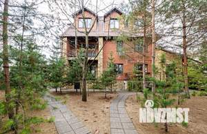 Дом 400м², 2-этажный, участок 35 сот.  