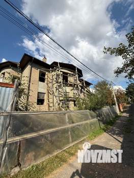 Таунхаус 616м², 4-этажный, участок 609 сот.  