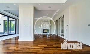 Коттедж 1057м&sup2;, 2-этажный, участок 27 сот.  