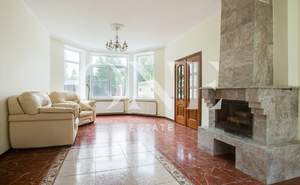 Дом 320м², 2-этажный, участок 9 сот.  