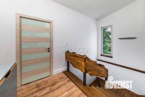 Коттедж 300м², 2-этажный, участок 7 сот.  