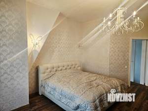 Коттедж 630м², 3-этажный, участок 30 сот.  