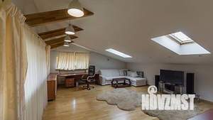 Коттедж 450м², 2-этажный, участок 25 сот.  