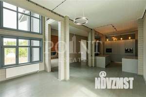 Коттедж 350м&sup2;, 2-этажный, участок 89 сот.  