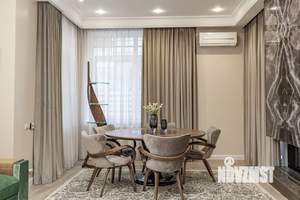 Таунхаус 290м&sup2;, 3-этажный, участок 7 сот.  