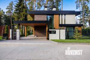 Дом 369м², 2-этажный, участок 10 сот.  