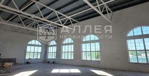Дом 1700м², 3-этажный, участок 26 сот.  
