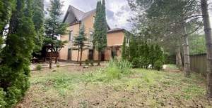 Дом 350м², 3-этажный, участок 8 сот.  