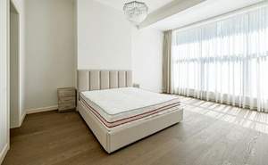 Дом 700м², 3-этажный, участок 8 сот.  