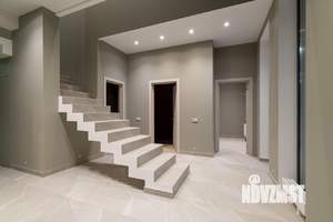 Дом 240м², 2-этажный, участок 8 сот.  