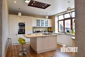 Дом 627м², 2-этажный, участок 16 сот.  