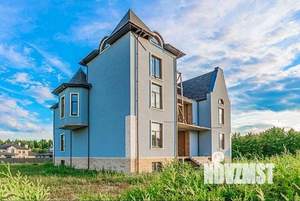 Дом 998м&sup2;, 3-этажный, участок 24 сот.  