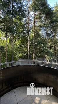 Коттедж 250м², 3-этажный, участок 6 сот.  