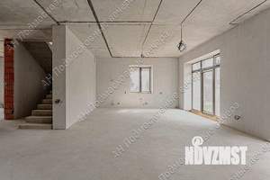 Коттедж 285м², 2-этажный, участок 10 сот.  