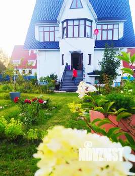 Коттедж 630м², 3-этажный, участок 30 сот.  