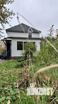 Дом 139м², 2-этажный, участок 12 сот.  