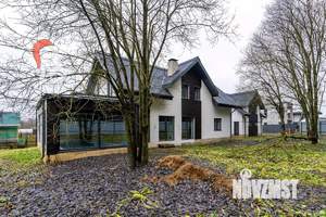 Дом 245м&sup2;, 2-этажный, участок 7 сот.  