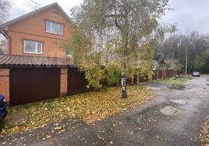 Дом 191м², 3-этажный, участок 9 сот.  