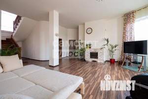 Коттедж 370м², 2-этажный, участок 12 сот.  