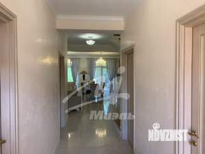 Дом 218м², 3-этажный, участок 5 сот.  