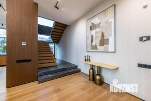 Коттедж 450м², 2-этажный, участок 16 сот.  