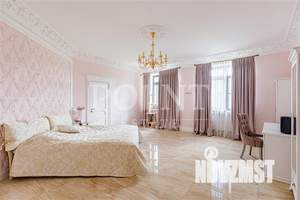 Коттедж 1660м², 2-этажный, участок 25 сот.  