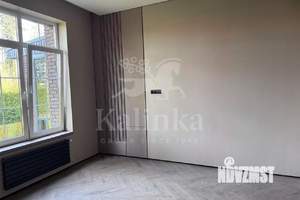 Дом 300м², 3-этажный, участок 8 сот.  