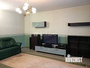 Дом 250м², 2-этажный, участок 6 сот.  
