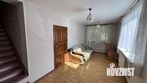 Коттедж 252м², 3-этажный, участок 6 сот.  