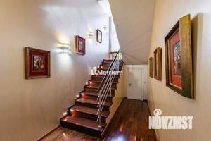 Коттедж 1700м&sup2;, 2-этажный, участок 49 сот.  