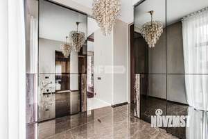 Коттедж 450м², 2-этажный, участок 25 сот.  