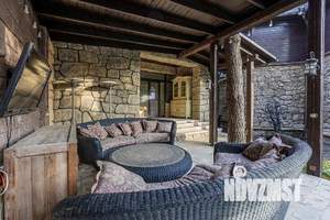 Дом 600м², 2-этажный, участок 15 сот.  