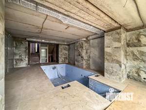 Коттедж 650м², 4-этажный, участок 14 сот.  