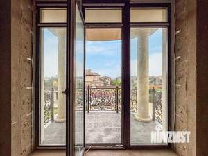 Коттедж 650м², 4-этажный, участок 14 сот.  