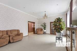 Дом 217м², 2-этажный, участок 8 сот.  