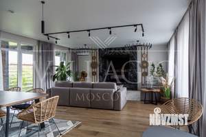Дом 400м², 2-этажный, участок 6 сот.  