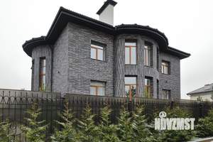 Дом 525м², 2-этажный, участок 14 сот.  