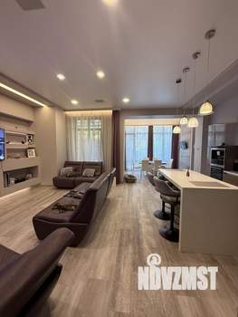 Таунхаус 200м², 2-этажный, участок 2 сот.  