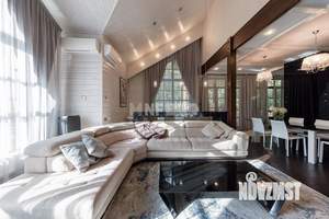 Коттедж 340м², 2-этажный, участок 40 сот.  