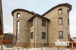 Коттедж 700м&sup2;, 4-этажный, участок 12 сот.  