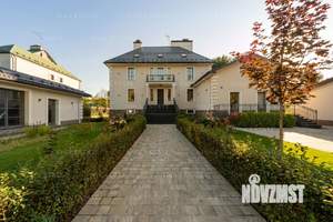 Коттедж 900м², 4-этажный, участок 30 сот.  