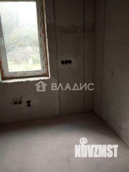 Таунхаус 214м², 3-этажный, участок 5 сот.  