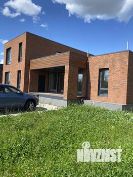 Коттедж 241м², 2-этажный, участок 10 сот.  