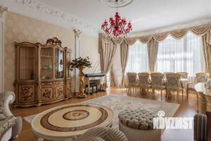 Таунхаус 267м², 2-этажный, участок 2 сот.  