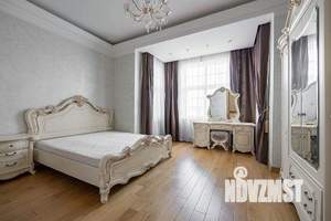 Таунхаус 350м², 3-этажный, участок 3 сот.  