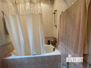 Коттедж 485м², 3-этажный, участок 18 сот.  