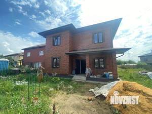 Дом 168м², 2-этажный, участок 13 сот.  