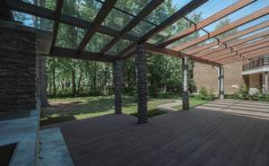 Дом 720м², 3-этажный, участок 11 сот.  