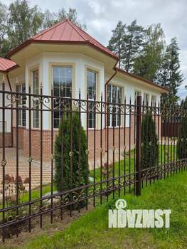 Коттедж 436м², 2-этажный, участок 15 сот.  