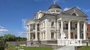 Коттедж 1670м², 4-этажный, участок 40 сот.  